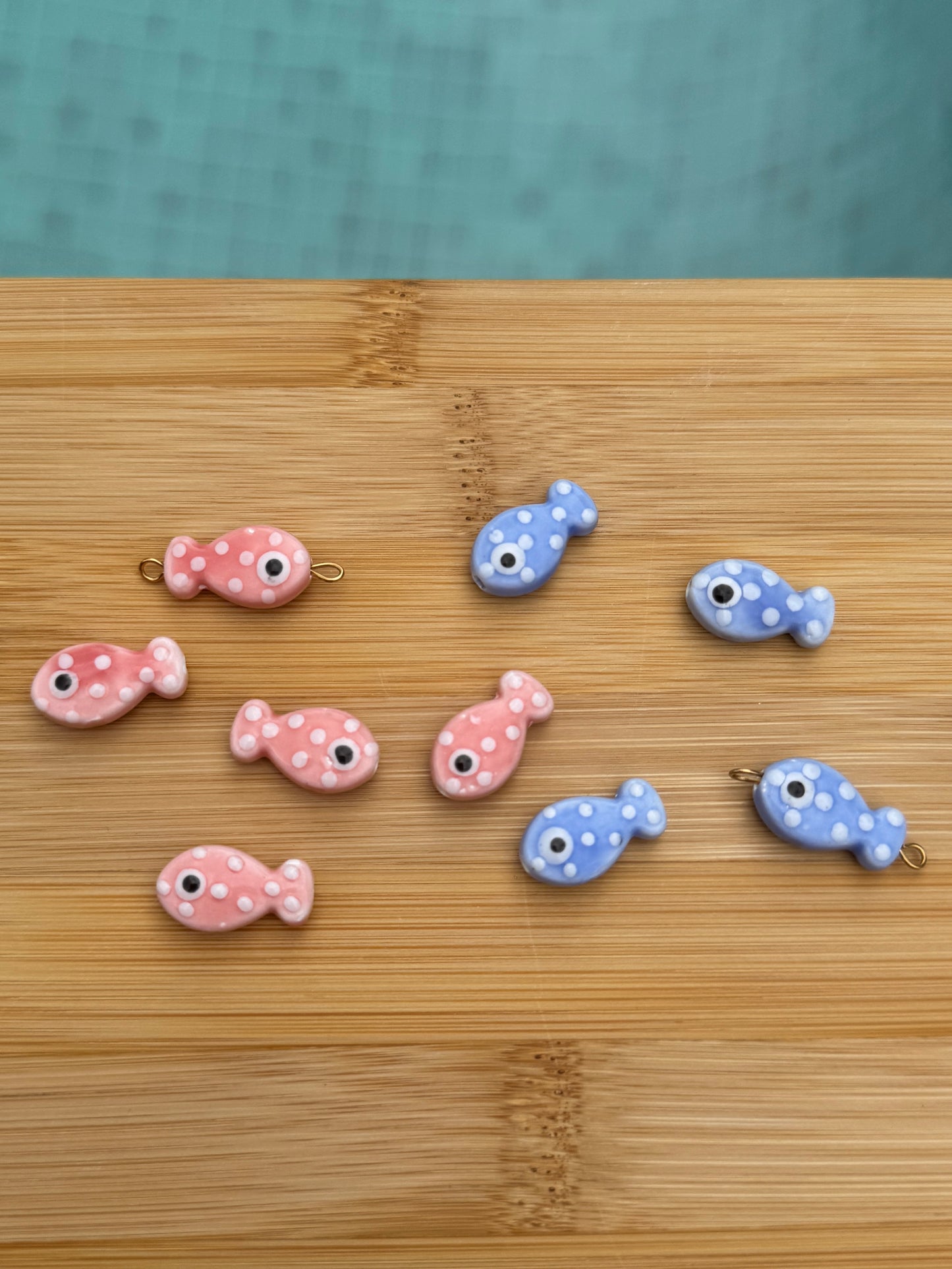 Pendentifs poisson à pois en céramique