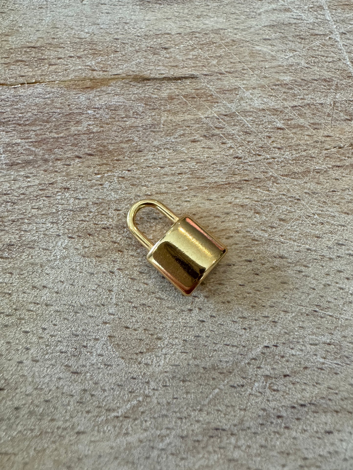 Pendentif Cadenas