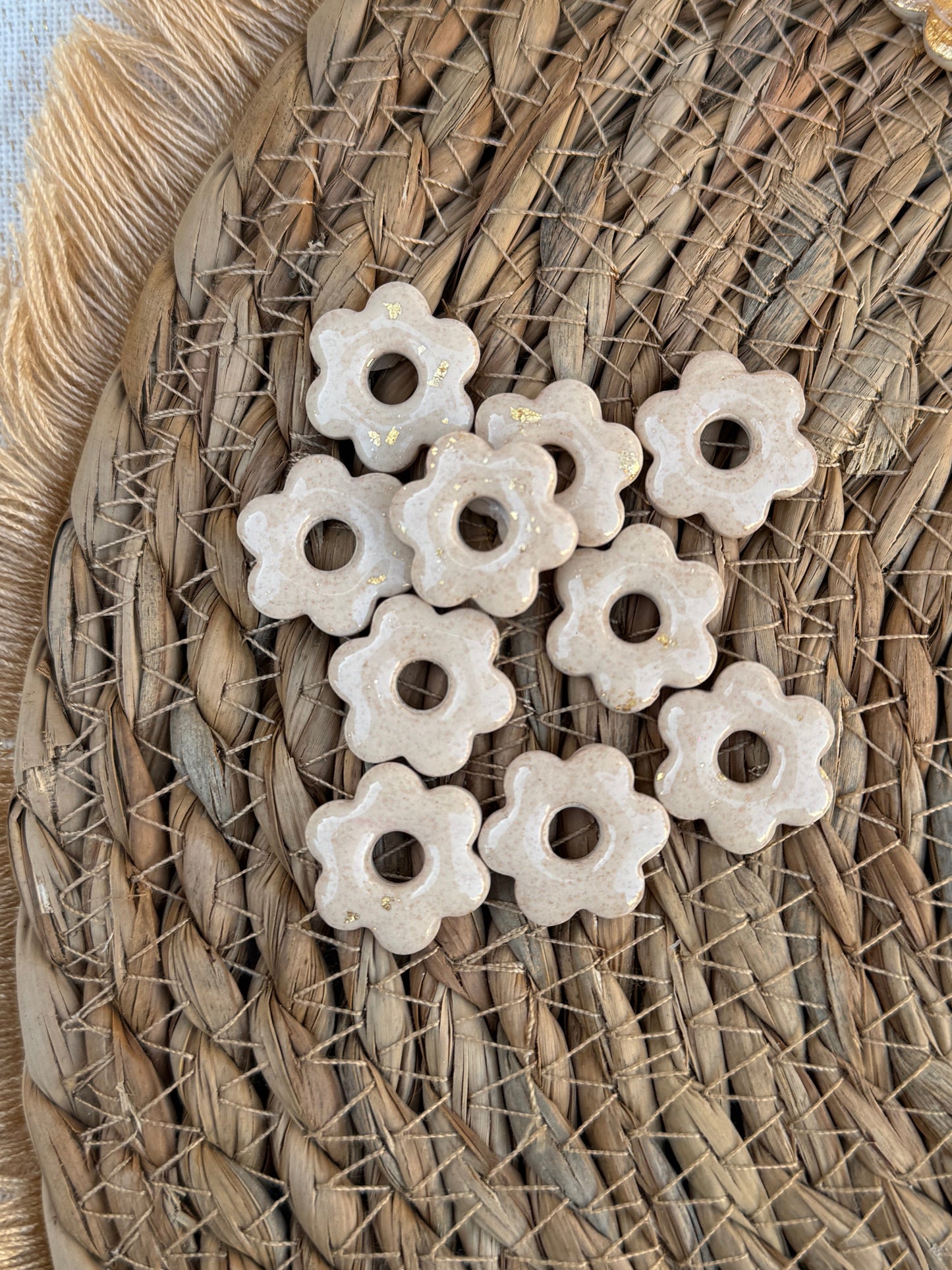 Pampilles petites fleurs beige